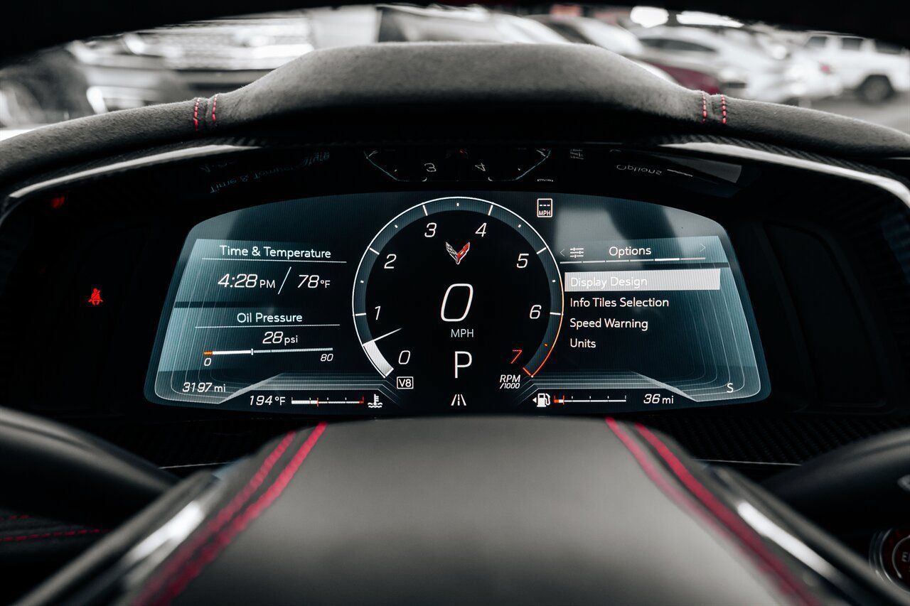 Used 2023 Chevrolet Corvette Stingray Premium Cpe w/ Z51 Performance Package RWD image 31