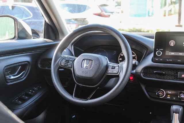 Used 2024 Honda HR-V LX image 19