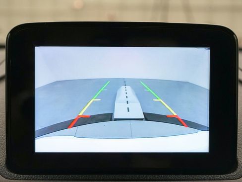 Certified 2022 Ford Transit Connect XLT image 17