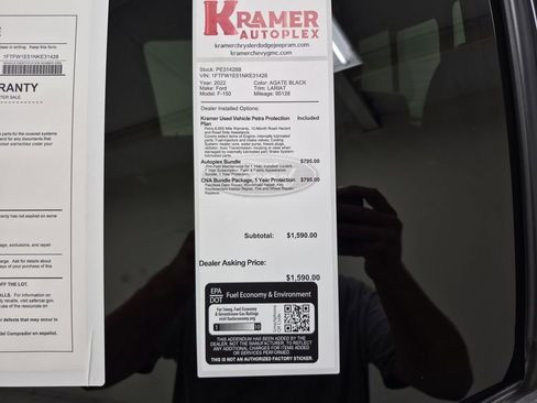 Used 2022 Ford F150 Lariat w/ Trailer Tow Package image 35