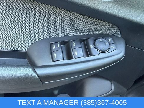 Used 2021 Chevrolet TrailBlazer LT w/ Convenience Package FWD image 14
