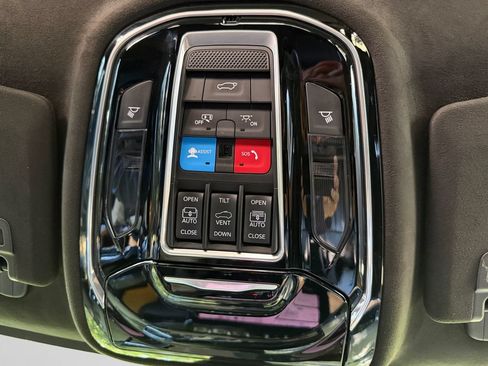 Used 2022 Jeep Grand Cherokee Summit AWD/4WD image 20