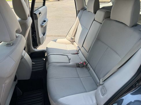 Used 2013 Subaru Forester 2.5X Premium w/ Popular Pkg 1 AWD/4WD image 22
