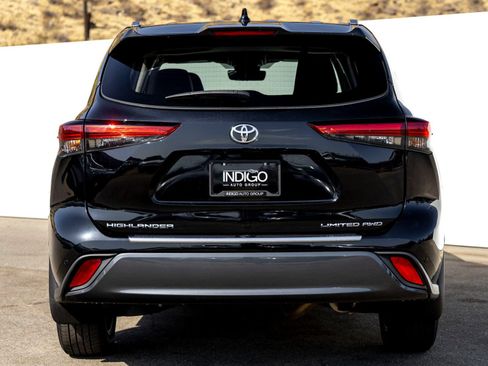 Used 2023 Toyota Highlander Limited AWD/4WD image 6