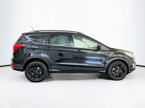 Used 2019 Ford Escape SEL image 10