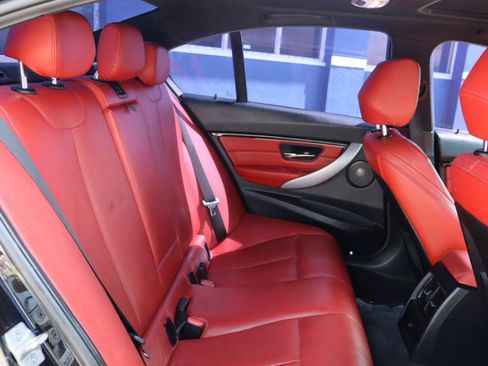 Used 2018 BMW 340i Sedan RWD image 18