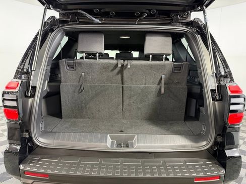 Used 2025 Toyota 4Runner SR5 image 26