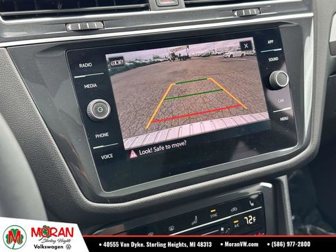 Certified 2023 Volkswagen Tiguan SE w/ Panoramic Sunroof Package AWD/4WD image 28