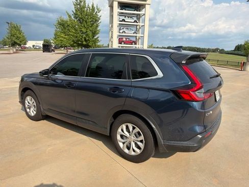 Used 2024 Honda CR-V LX image 7