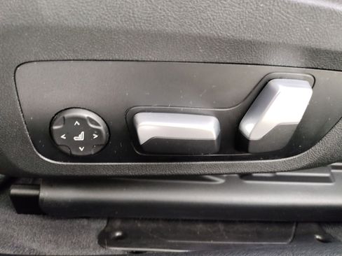 Certified 2023 BMW 430i Convertible w/ M Sport Package image 14