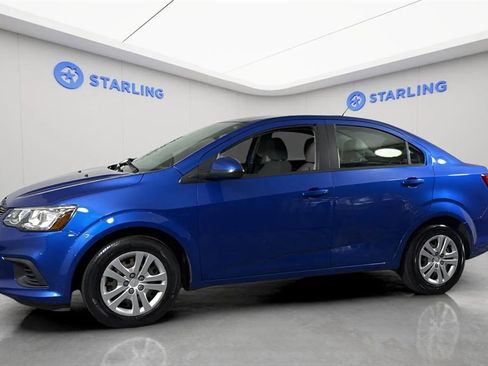 Used 2017 Chevrolet Sonic LS image 2