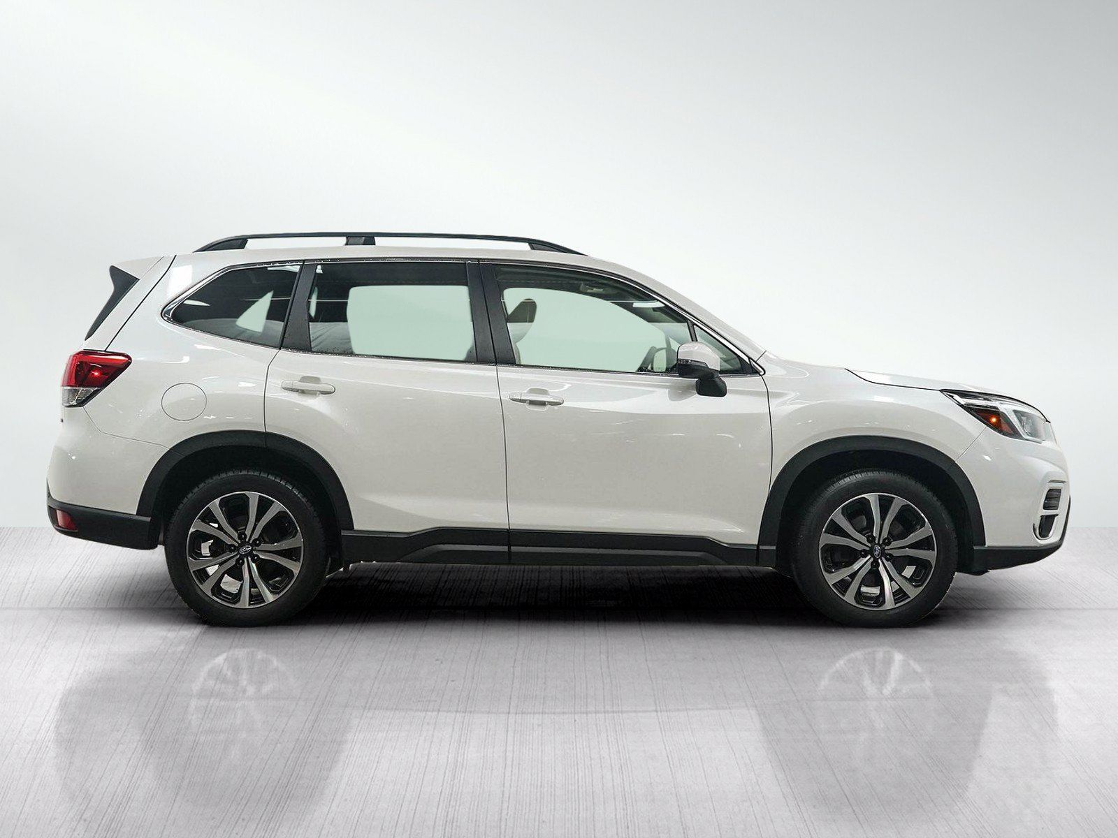Used 2020 Subaru Forester Limited w/ Popular Package #3 AWD/4WD image 6