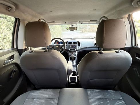 Used 2014 Chevrolet Sonic LS image 22