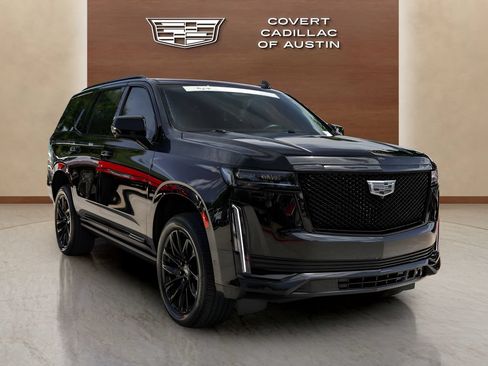 Certified 2024 Cadillac Escalade Sport Platinum w/ LPO, ONYX Package AWD/4WD image 6