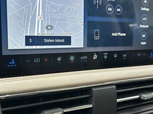 Used 2023 Lincoln Corsair AWD w/ Equipment Group 101A image 23