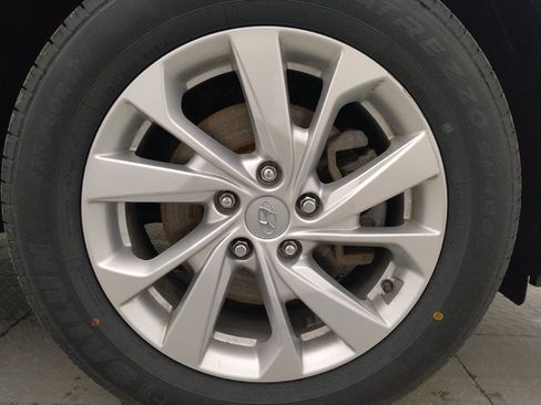 Used 2019 Hyundai Tucson Value AWD/4WD image 31