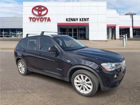 Used 2017 BMW X3 sDrive28i RWD image 1