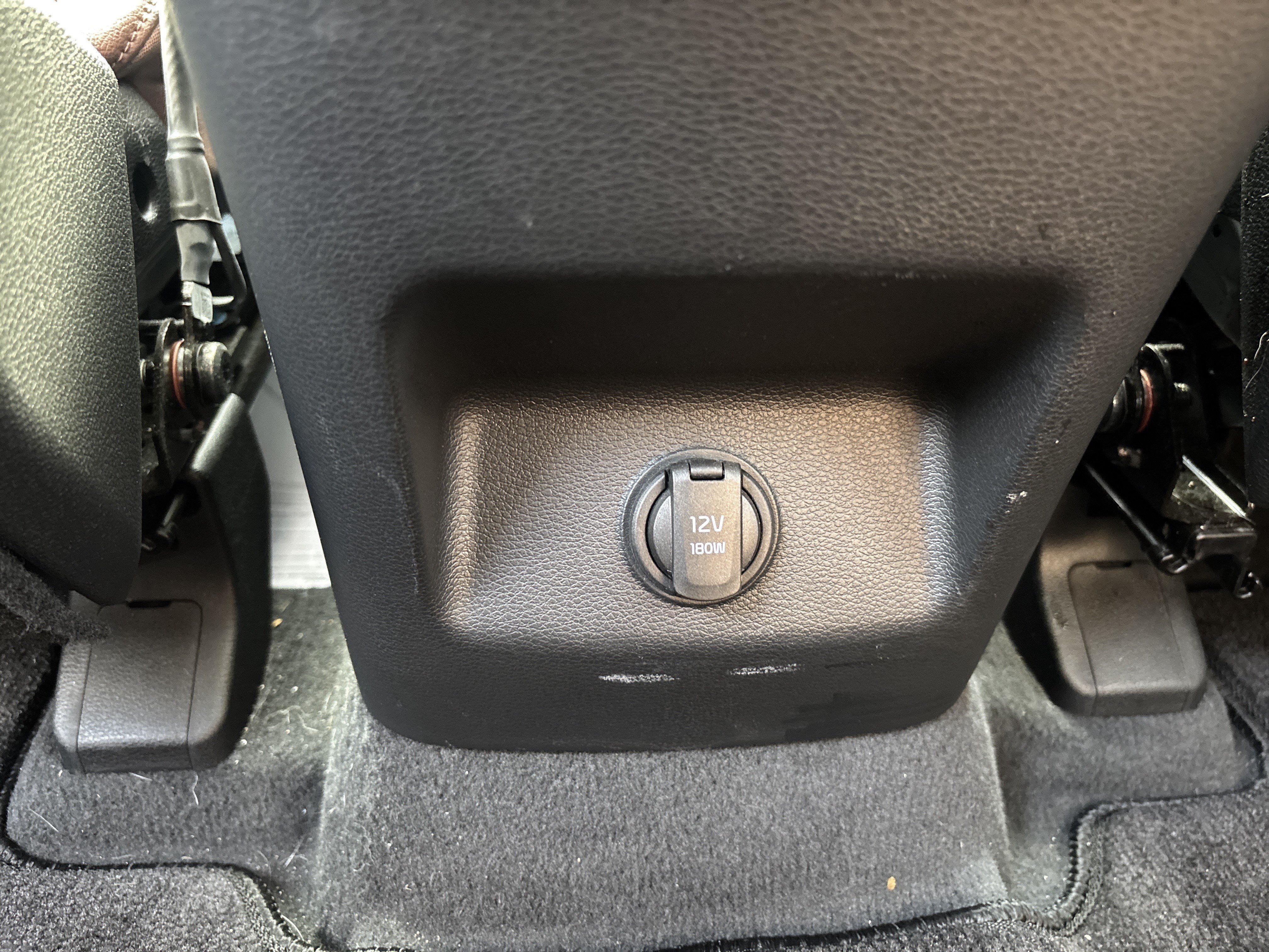 Used 2024 Kia Telluride EX w/ EX Captain's Chair Package AWD/4WD image 25