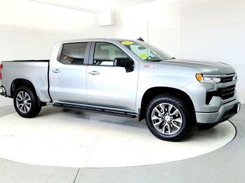 Used 2024 Chevrolet Silverado 1500 RST w/ Convenience Package II AWD/4WD image 7