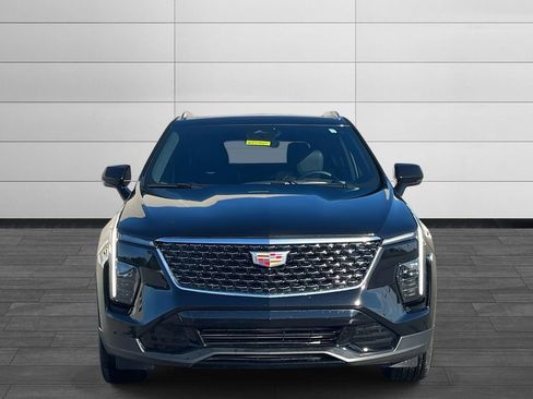 Certified 2025 Cadillac XT4 Premium Luxury w/ Technology Package image 8