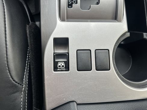 Certified 2023 Toyota 4Runner Limited AWD/4WD image 30