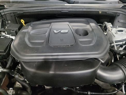Used 2019 Jeep Grand Cherokee Limited AWD/4WD image 30