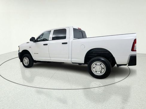 Used 2022 RAM 2500 Tradesman AWD/4WD image 4