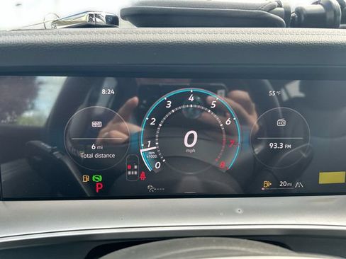 New 2026 Volkswagen Tiguan SE AWD/4WD image 16