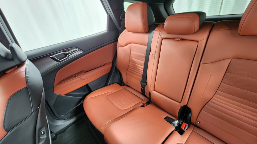 New 2026 Kia Sportage SX AWD/4WD image 14
