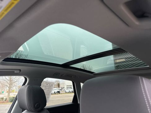 Used 2023 Audi Q5 2.0T Premium Plus w/ Premium Plus Package image 9