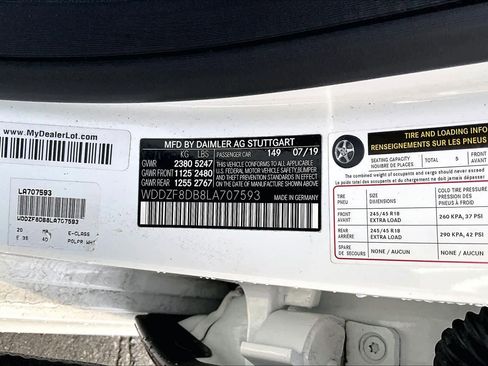 Used 2020 Mercedes-Benz E 350 Sedan w/ Premium Package image 35