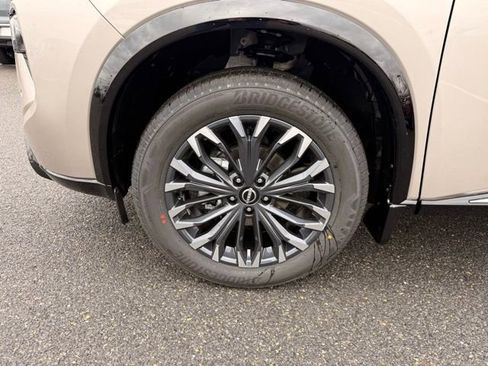 New 2026 Nissan Rogue Platinum w/ Platinum Premium Package image 9