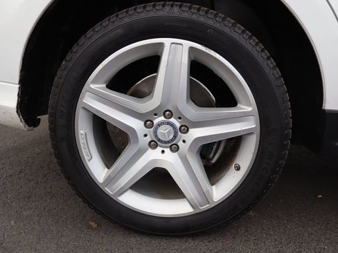 Used 2015 Mercedes-Benz ML 400 4MATIC image 42