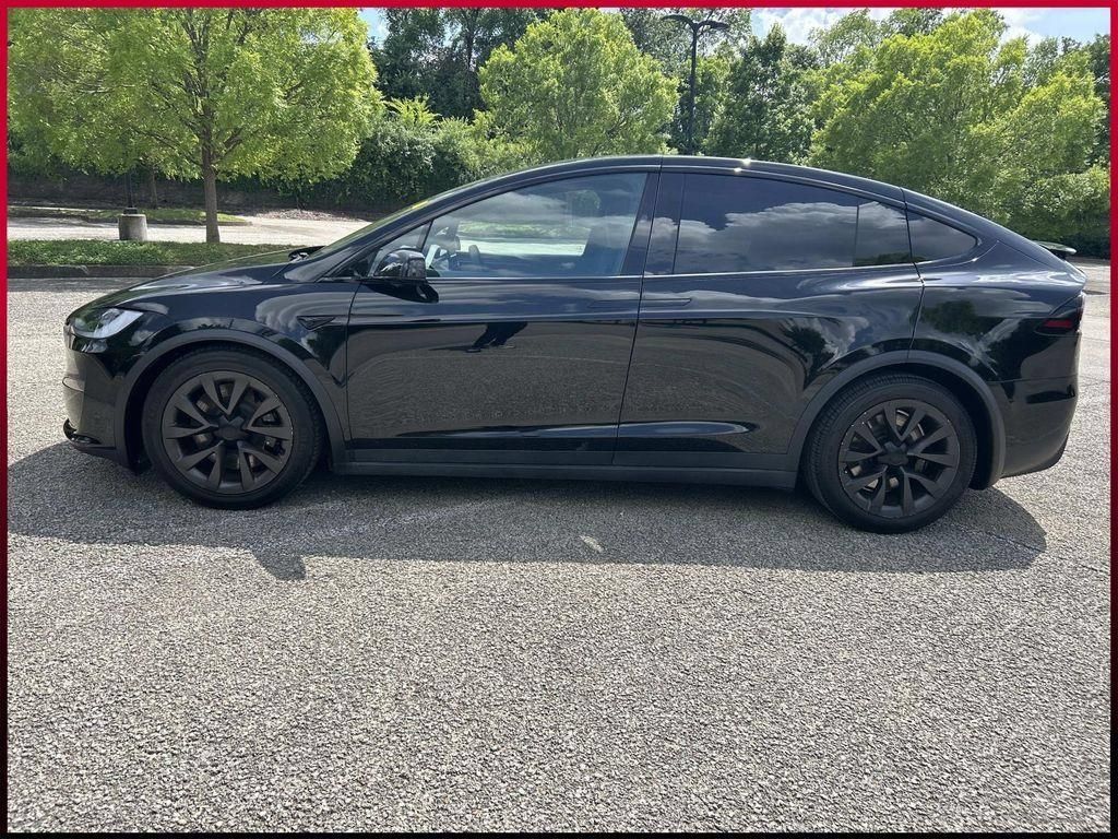 Used 2024 Tesla Model X AWD/4WD image 4