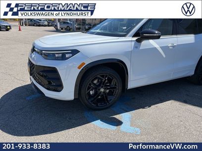 New 2026 Volkswagen Tiguan SE R-Line