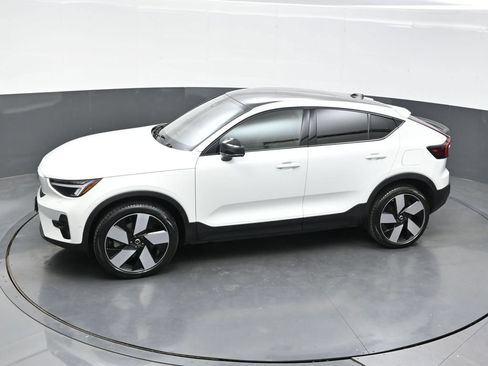 Used 2023 Volvo C40 P8 Recharge Plus w/ Climate Package AWD/4WD image 32