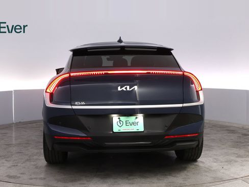 Used 2025 Kia EV6 Light w/ Light LR Technology Package RWD image 15