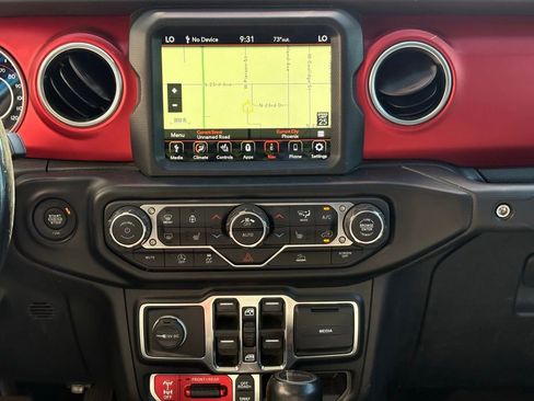 Used 2021 Jeep Gladiator Rubicon image 13