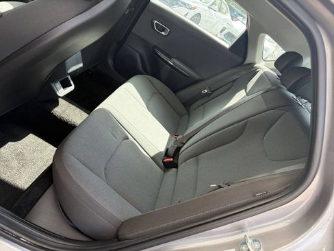 Used 2025 Kia K4 FWD image 24