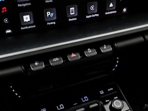 Used 2025 Porsche 911 Carrera T image 66