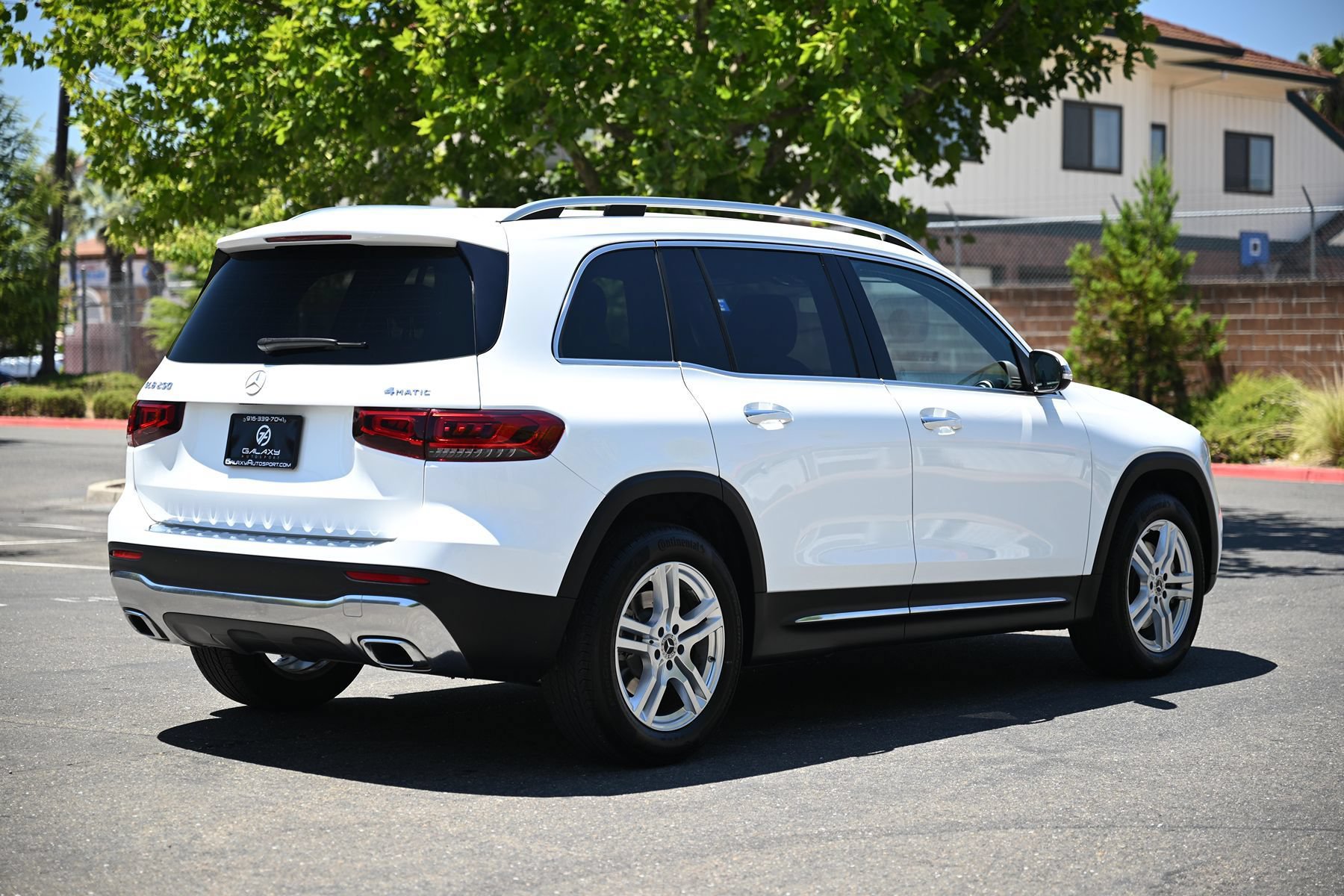 Used 2021 Mercedes-Benz GLB 250 4MATIC image 7