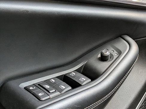 Used 2021 Jeep Grand Cherokee L Altitude image 5