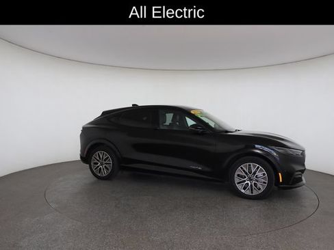 Used 2024 Ford Mustang Mach-E Premium AWD/4WD image 24