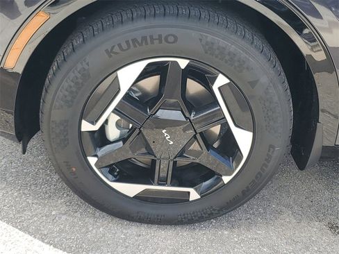 New 2026 Kia Sportage SX image 30