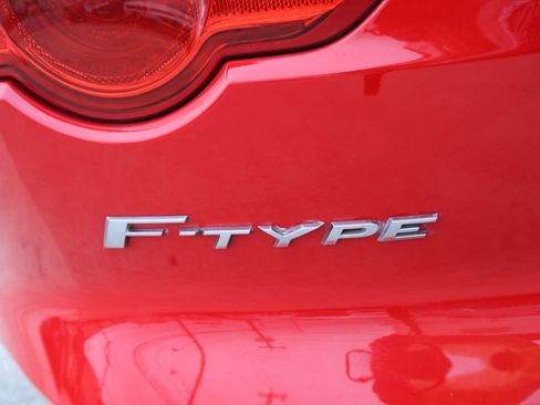 Used 2017 Jaguar F-TYPE Coupe image 12