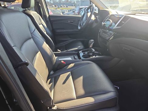 Used 2017 Honda Ridgeline RTL-E image 12