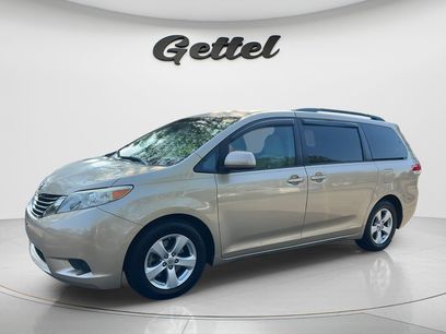 Used 2013 Toyota Sienna LE