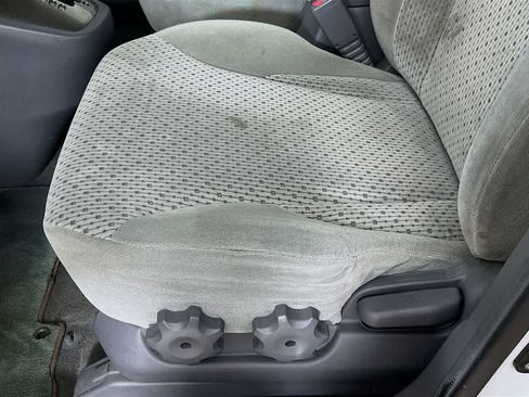 Used 2005 Hyundai Tucson GLS image 27