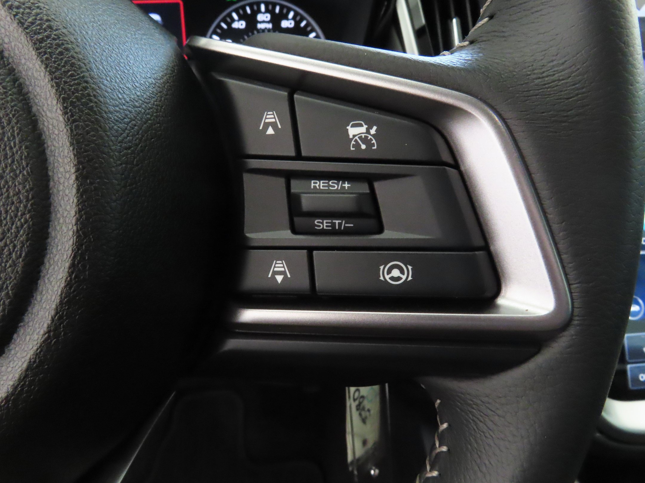 Used 2025 Subaru Legacy Premium w/ Popular Package #1A AWD/4WD image 14