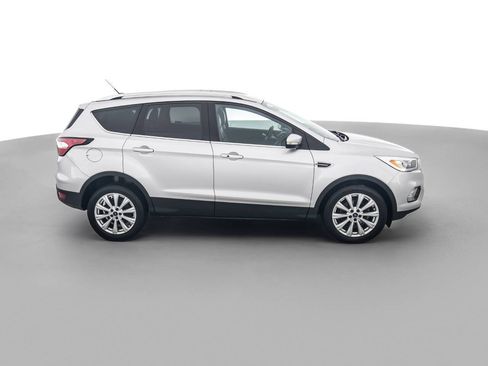 Used 2017 Ford Escape Titanium FWD image 4